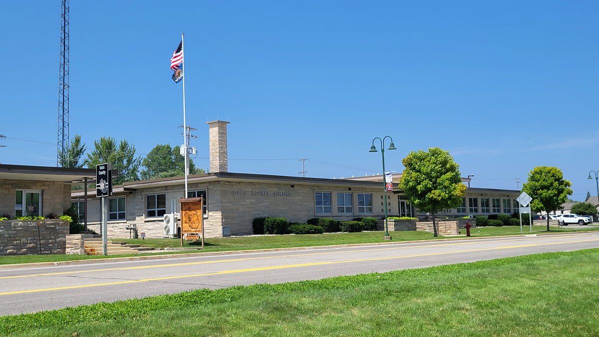 Iosco County, Michigan — educational cover photo (regional illustration)