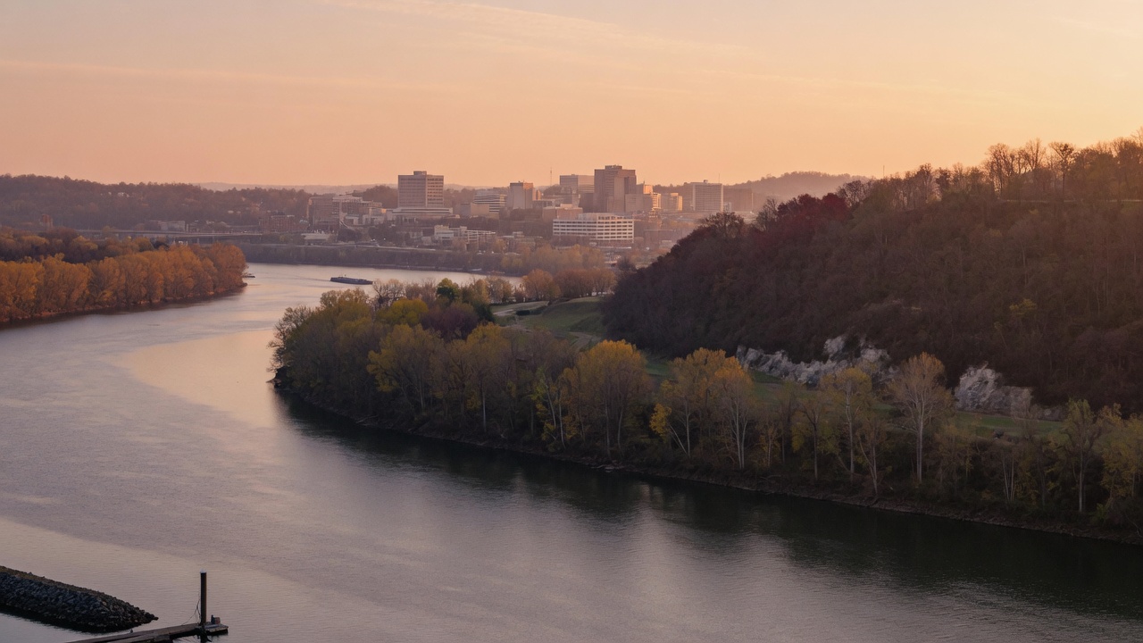 Chattanooga river gorge — educational cover (regional illustration)