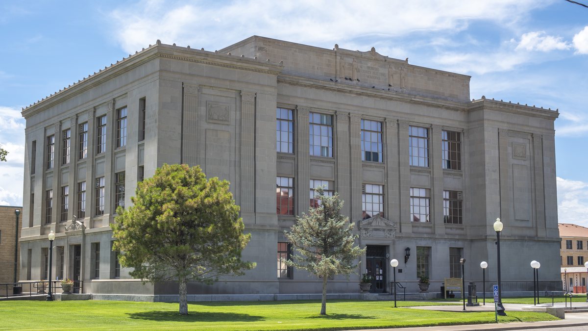 Educational briefing on the Office of the Sheriff for Prowers County, Colorado — Lamar. — educational cover (regional illustration)