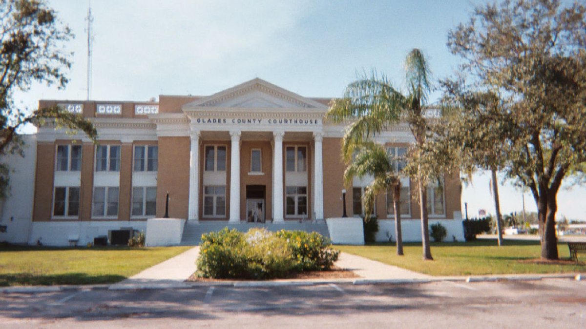 Educational briefing on the Office of the Sheriff for Glades County, Florida — Moore Haven. — educational cover (regional illustration)