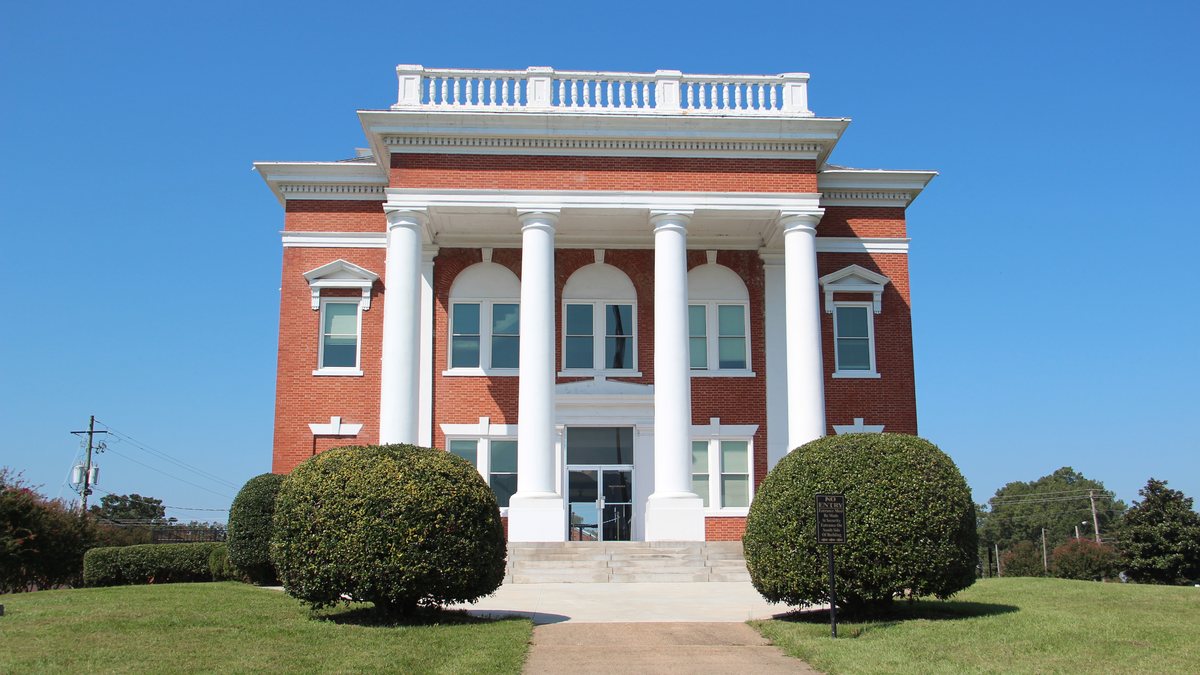 Educational briefing on the Office of the Sheriff for Murray County, Georgia — Chatsworth. — educational cover (regional illustration)
