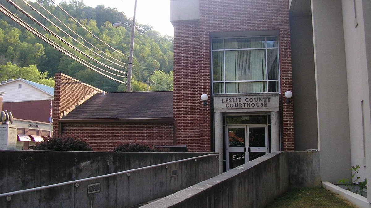 Educational briefing on the Office of the Sheriff for Leslie County, Kentucky. — educational cover (regional illustration)
