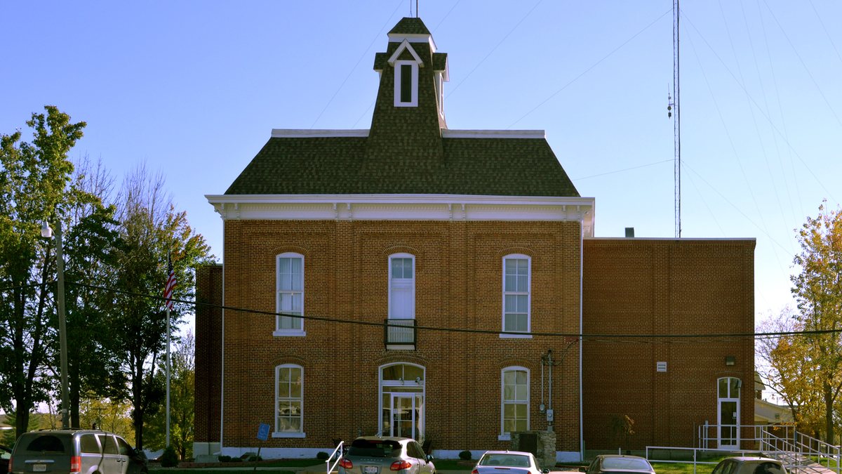 Educational briefing on the Office of the Sheriff for Lewis County, Missouri — Monticello. — educational cover (regional illustration)
