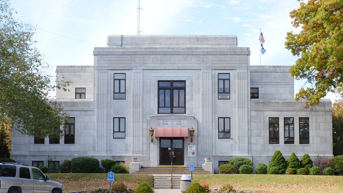 Educational briefing on the Office of the Sheriff for Newton County, Missouri — Neosho. — educational cover (regional illustration)