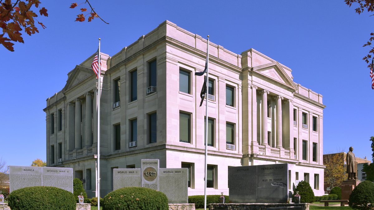Educational briefing on the Office of the Sheriff for Pike County, Missouri — Bowling Green. — educational cover (regional illustration)