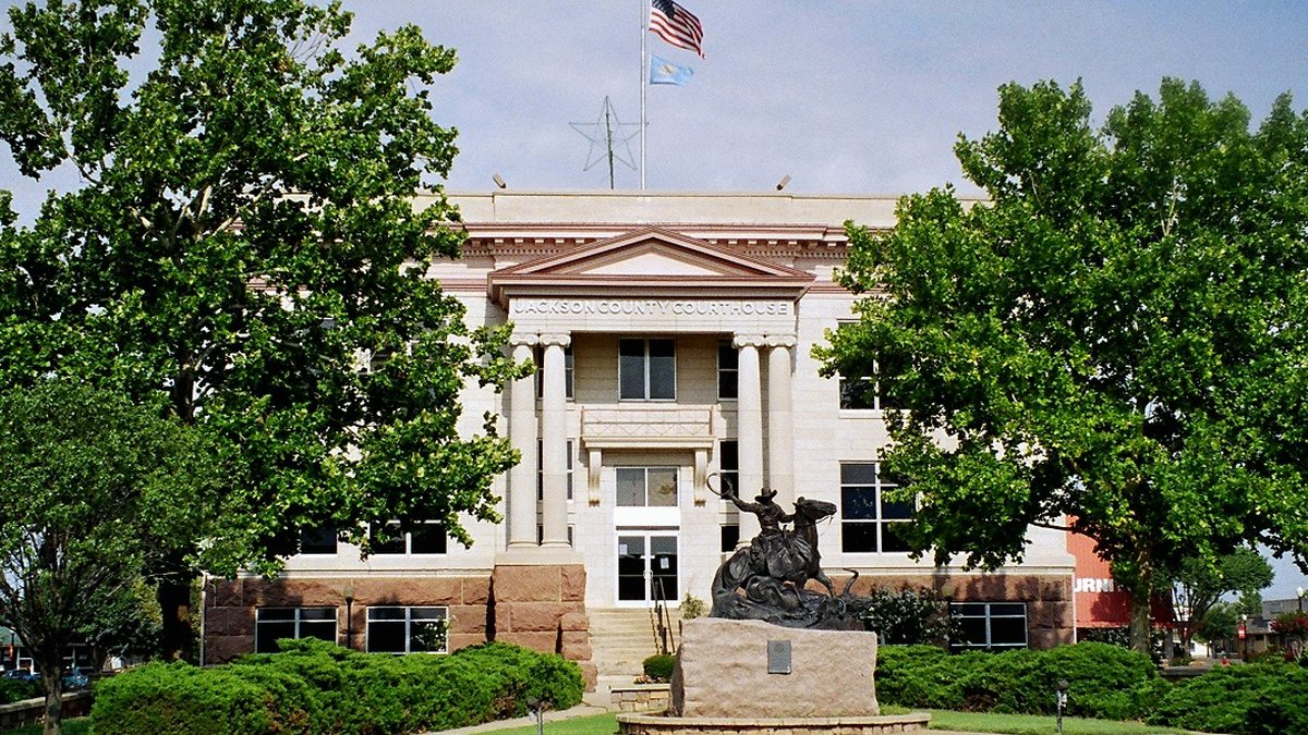 Educational briefing on the Office of the Sheriff for Jackson County, Oklahoma — Altus. — educational cover (regional illustration)