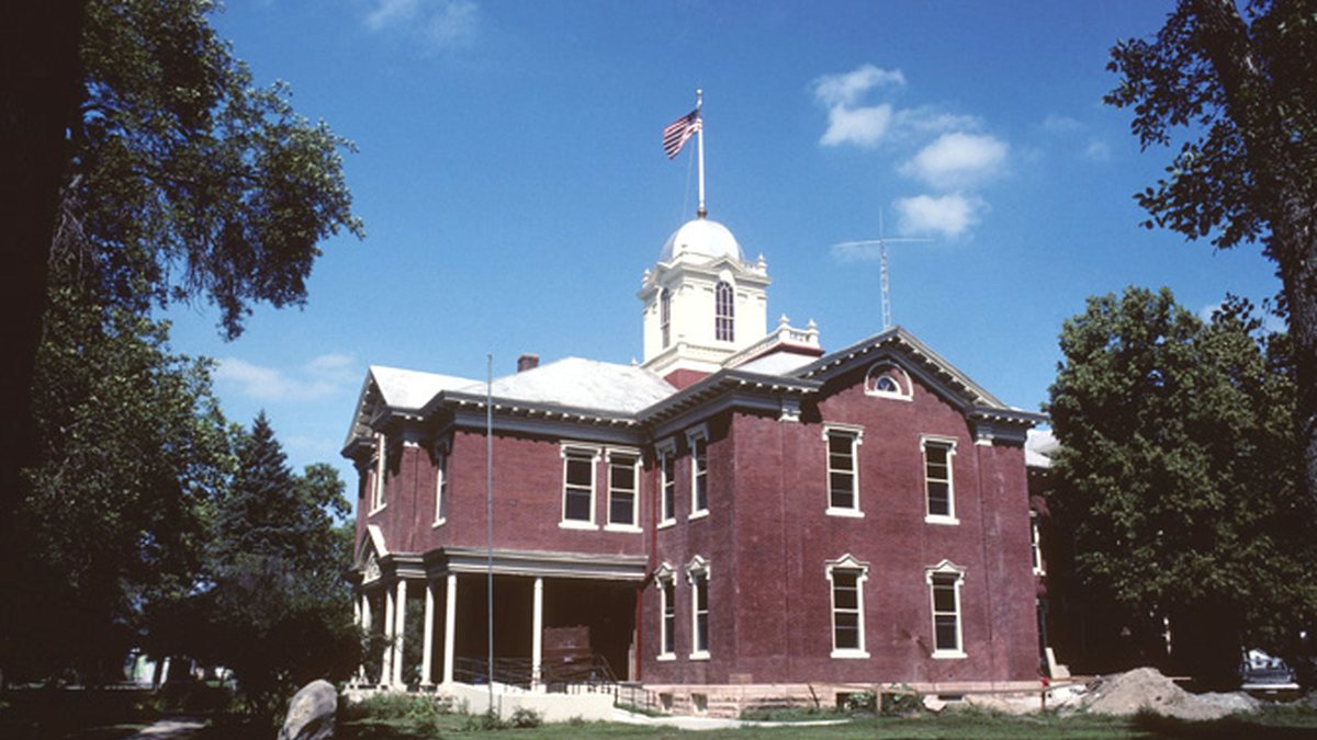 Educational briefing on the Office of the Sheriff for Kingsbury County, South Dakota — De Smet. — educational cover (regional illustration)