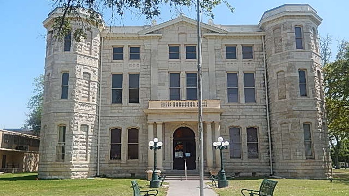 Educational briefing on the Office of the Sheriff for Val Verde County, Texas — Del Rio. — educational cover (regional illustration)