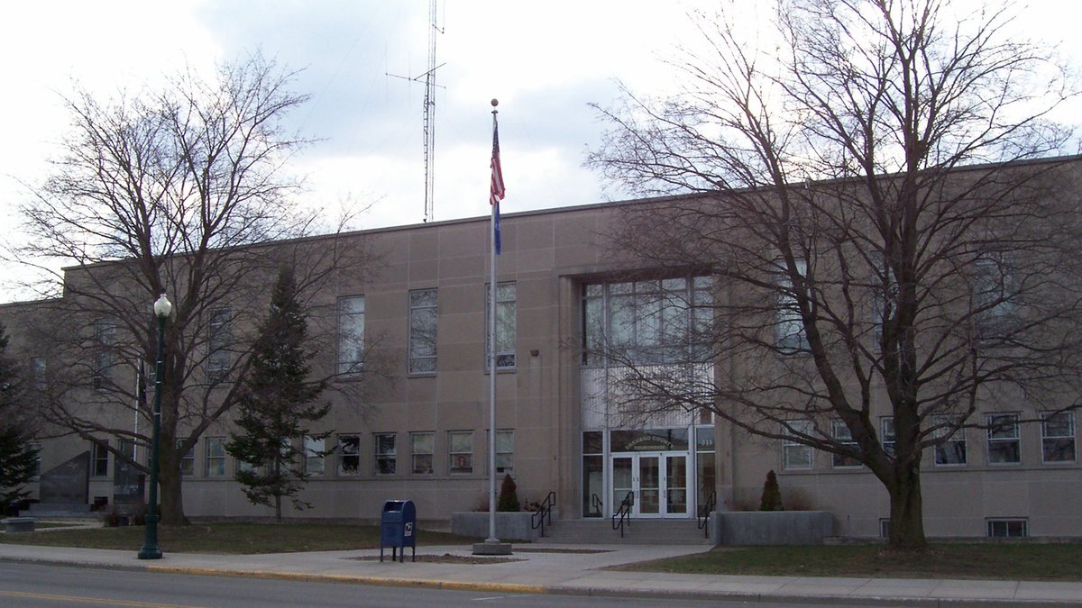 Educational briefing on the Office of the Sheriff for Shawano County, Wisconsin — Shawano. — educational cover (regional illustration)