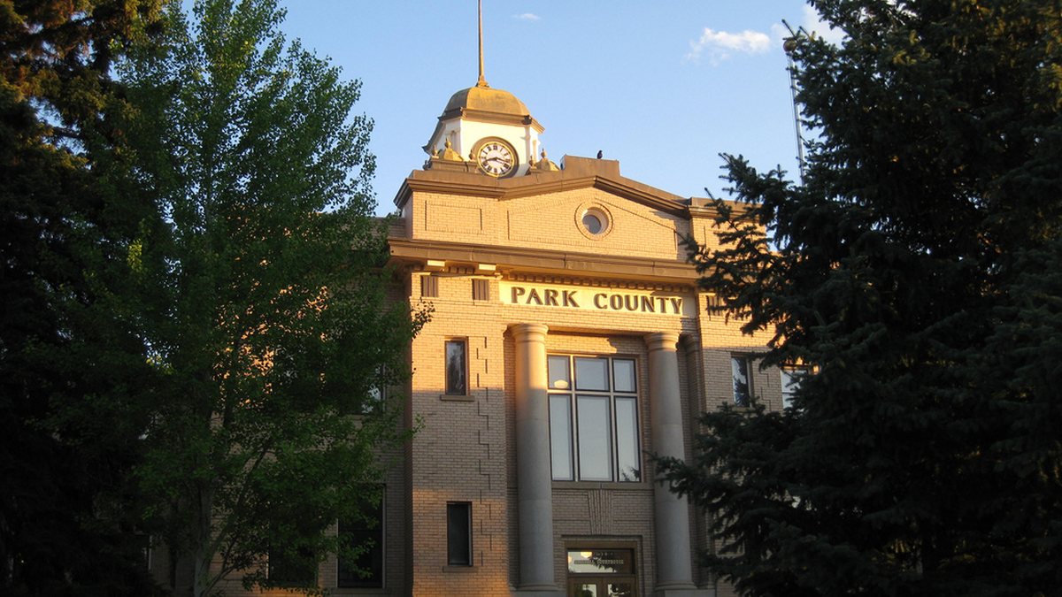 Educational briefing on the Office of the Sheriff for Park County, Wyoming — Cody. — educational cover (regional illustration)